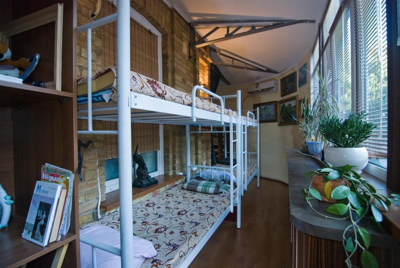 Hostel Kyiv-Art Room photo